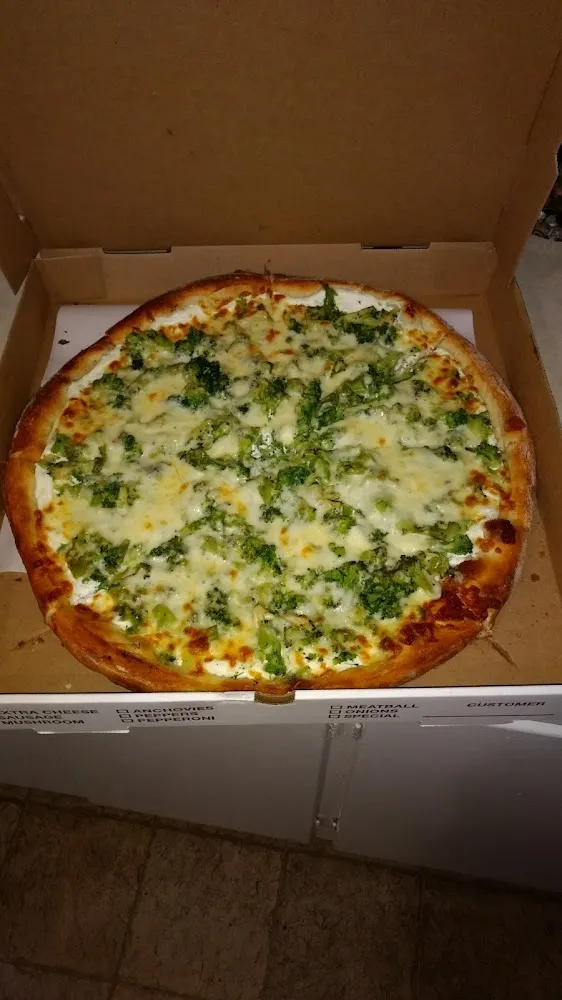 White Pizza with Brocoli